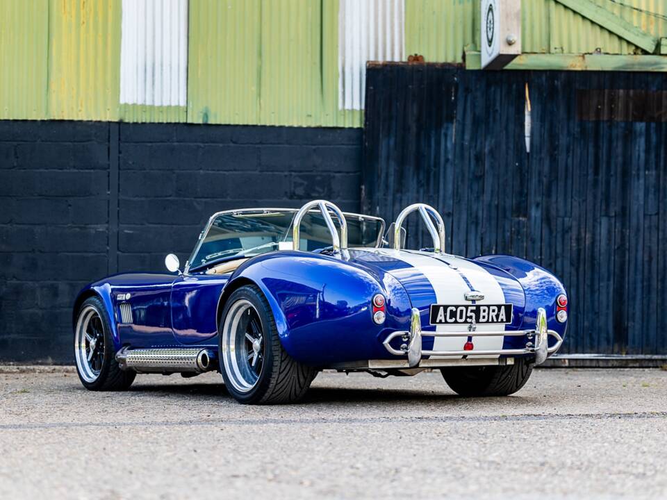 Image 25/50 of Dax Cobra (2005)