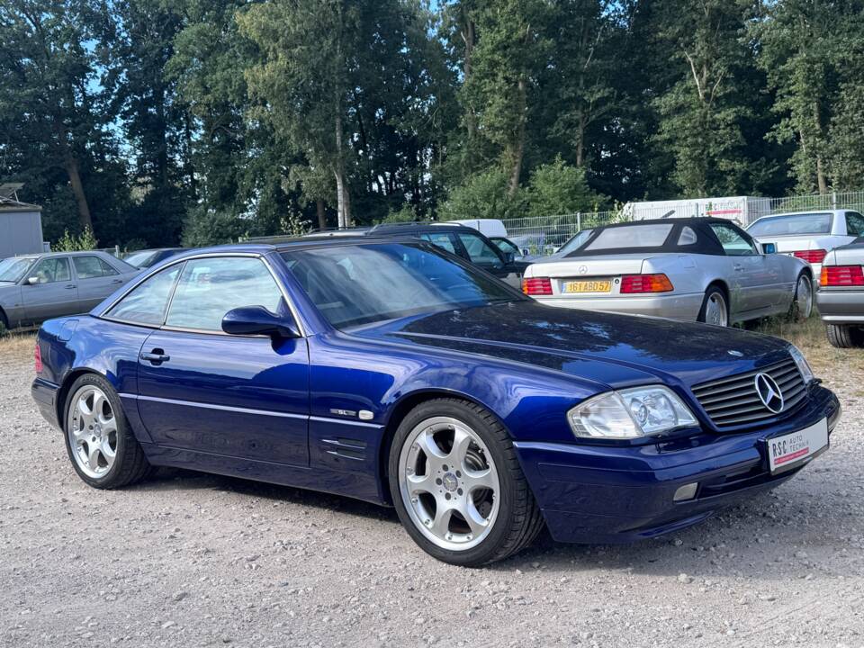 Bild 3/14 von Mercedes-Benz SL 500 (2000)