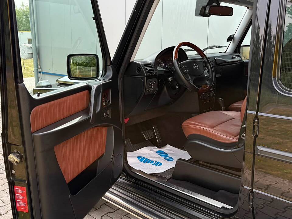 Imagen 10/35 de Mercedes-Benz G 320 CDI (2009)