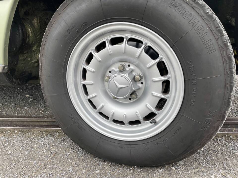 Bild 36/45 von Mercedes-Benz 450 SEL 6,9 (1978)