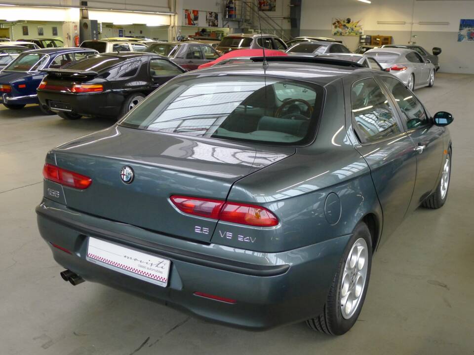 Imagen 23/35 de Alfa Romeo 156 2.5 V6 (1999)