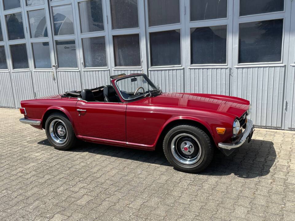 Imagen 2/18 de Triumph TR 6 (1969)