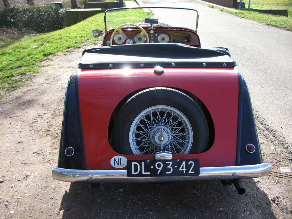 Image 3/5 de Morgan Plus 4 (1957)