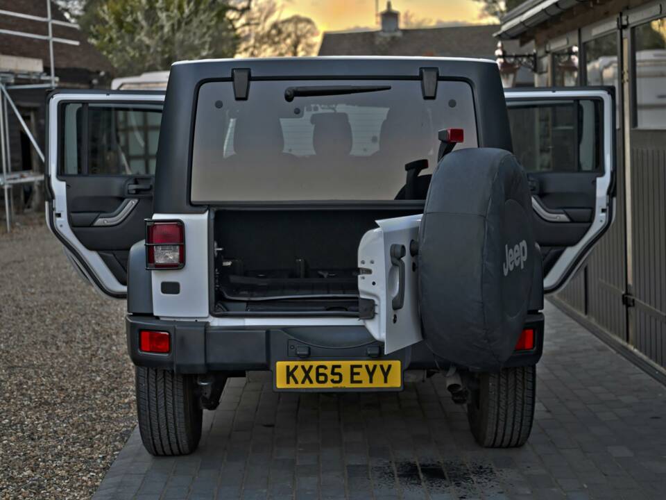 Imagen 21/50 de Jeep Wrangler 3.6 V6 (2015)