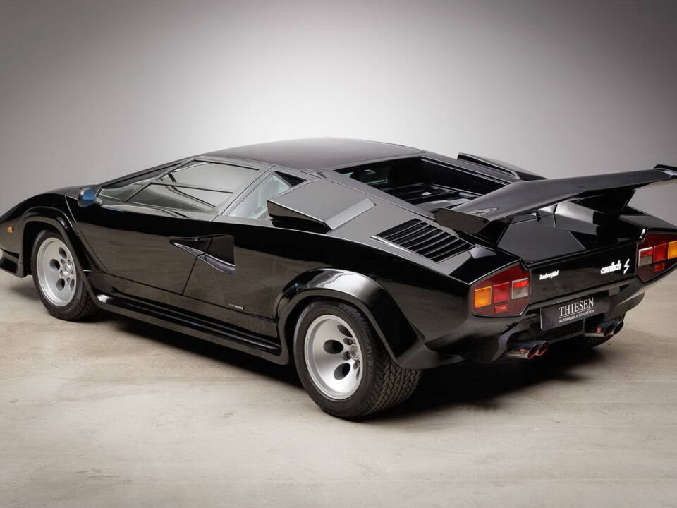 Bild 34/50 von Lamborghini Countach LP 400 S (1982)