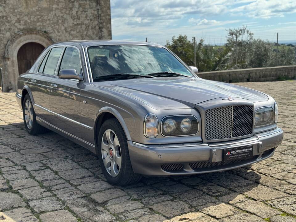 Image 24/44 of Bentley Arnage Green Label (2000)