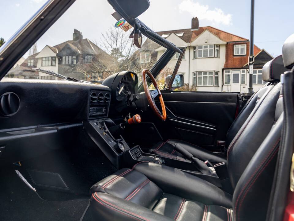 Afbeelding 31/50 van Alfa Romeo 2.0 Spider (1989)