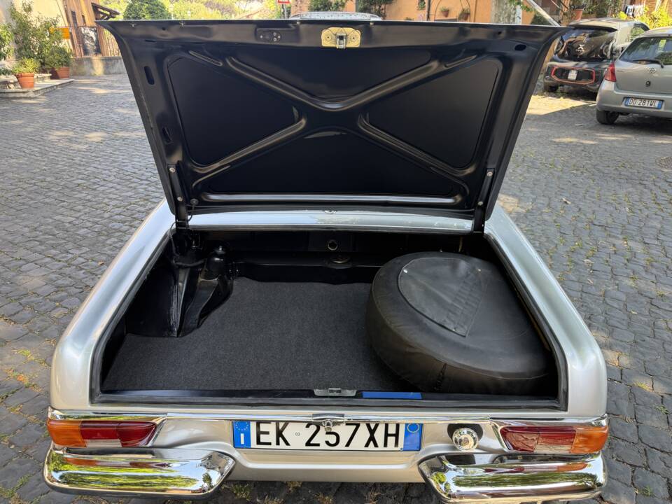 Bild 77/97 von Mercedes-Benz 280 SL (1969)