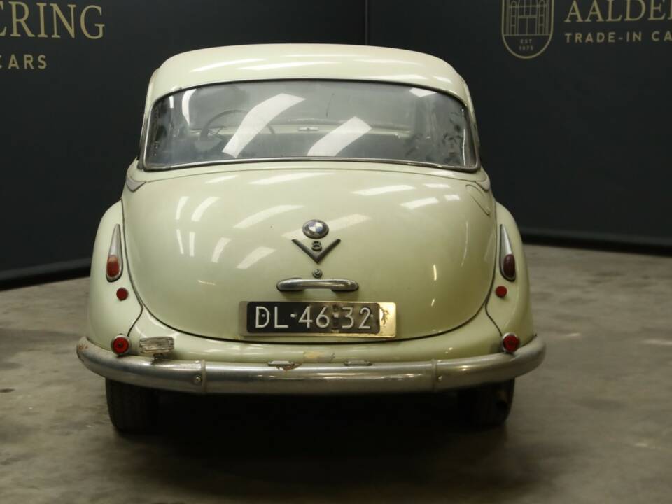 Afbeelding 6/50 van BMW 502 (1956)