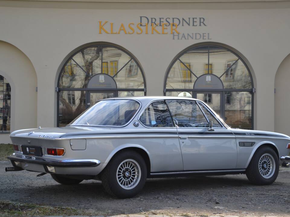 Image 8/26 of BMW 3.0 CSL (1973)