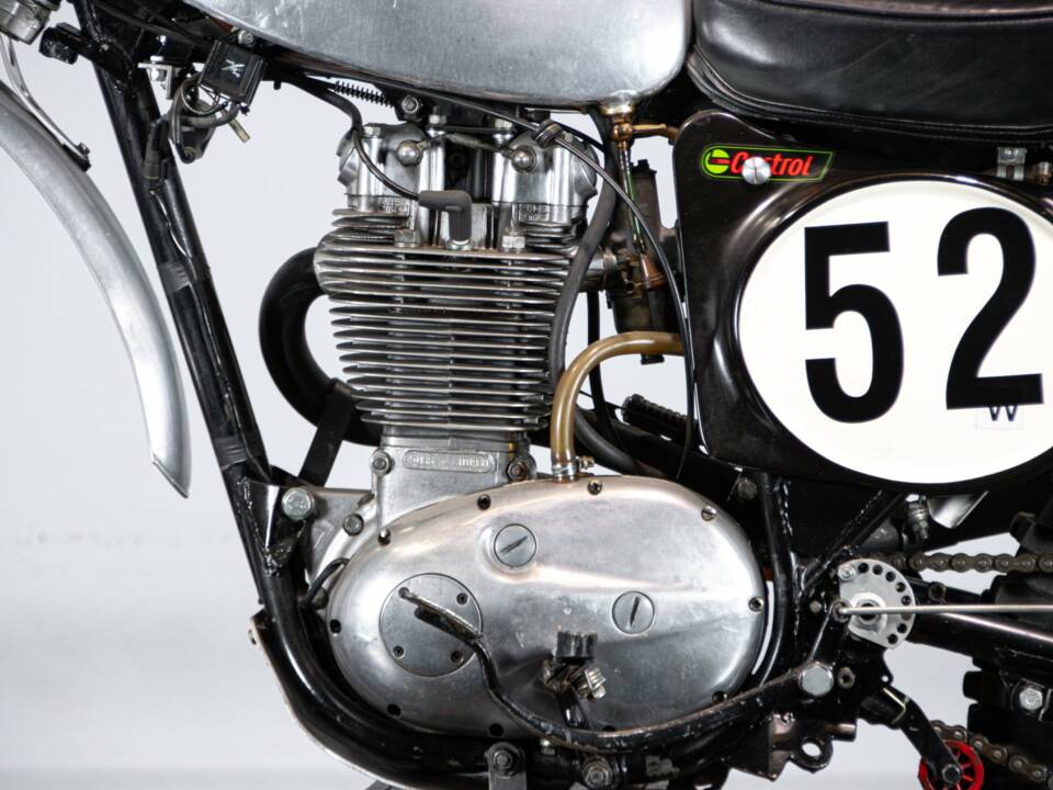 Bild 18/50 von BSA DUMMY (1974)