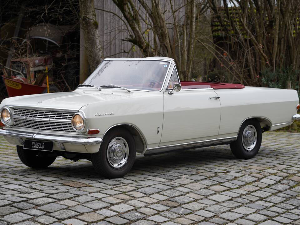 Image 9/16 de Opel Rekord 6 Deutsch (1965)