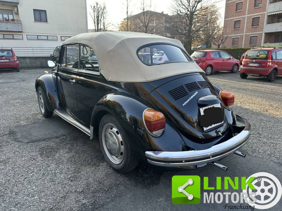 Image 6/10 de Volkswagen Coccinelle 1303 (1974)