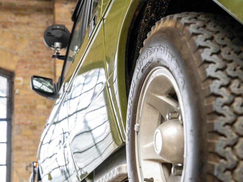 Bild 63/66 von Land Rover Range Rover Classic Rometsch (1985)