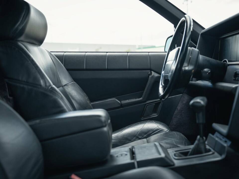 Bild 7/15 von Cadillac Allanté (1993)