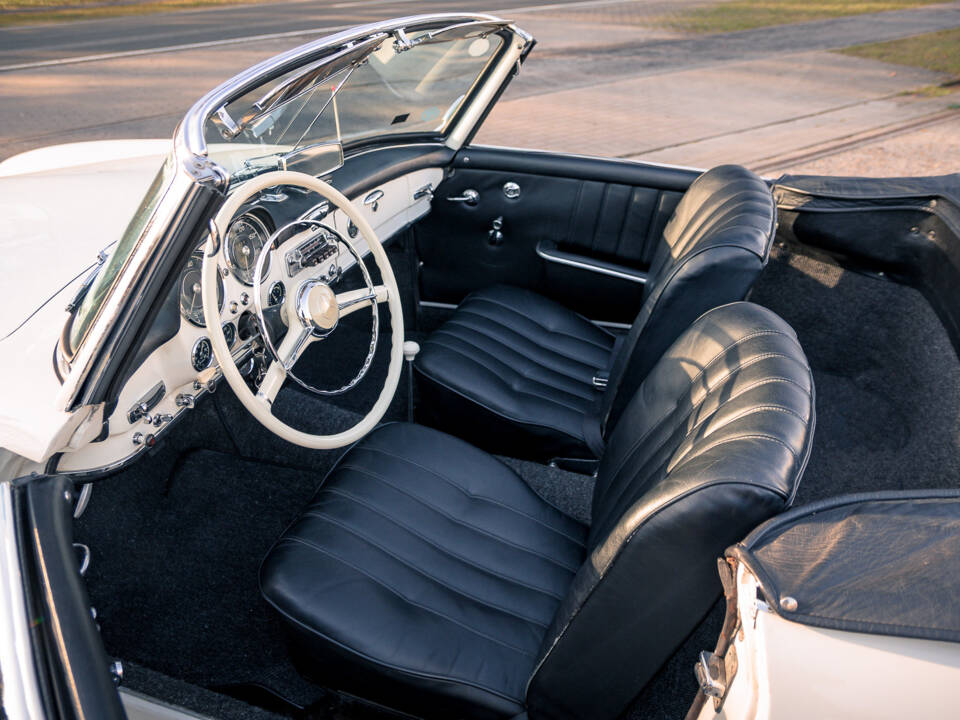 Image 20/42 de Mercedes-Benz 190 SL (1961)