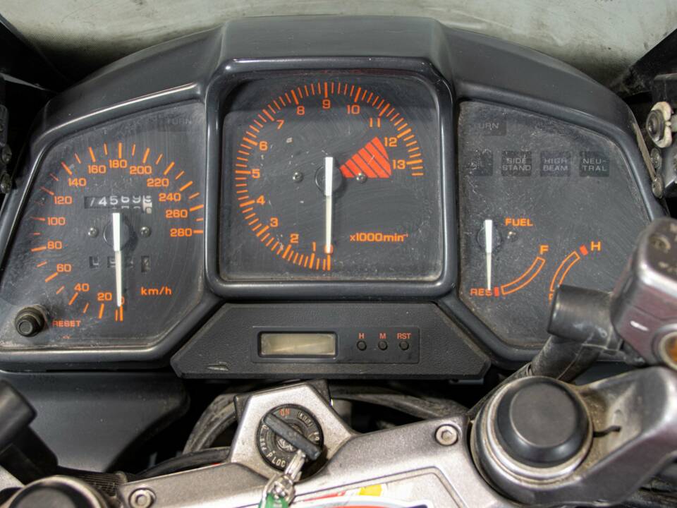 Image 38/50 of Honda DUMMY (1988)