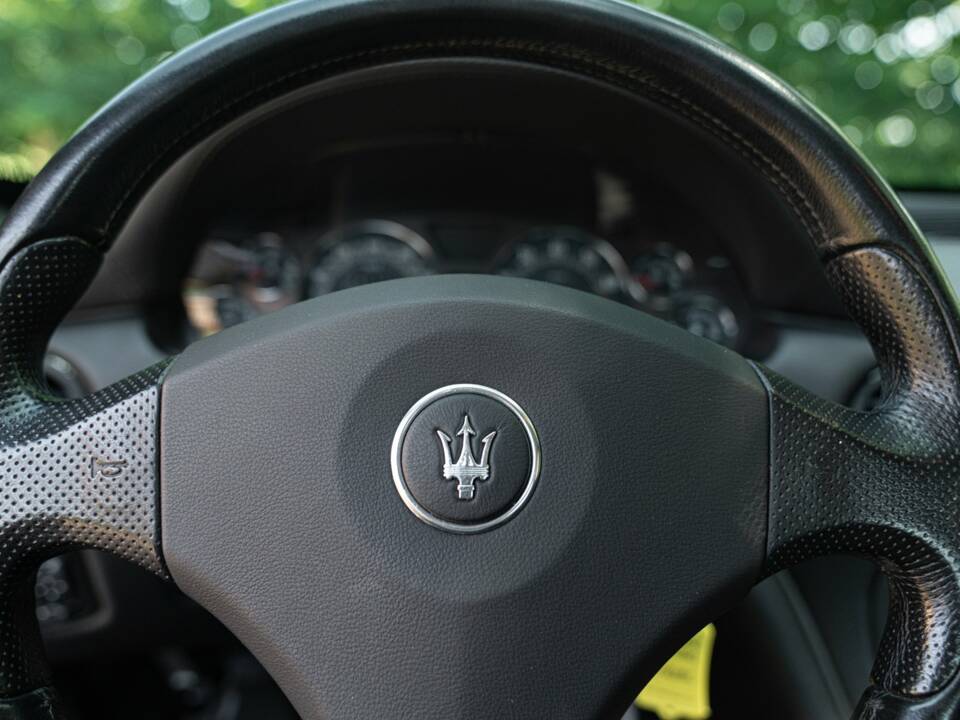 Bild 48/50 von Maserati 3200 GT (2001)