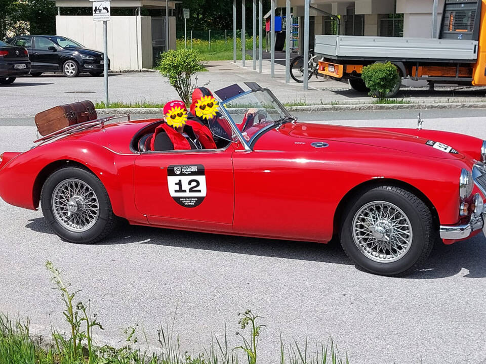 Image 10/17 of MG MGA 1600 (1959)