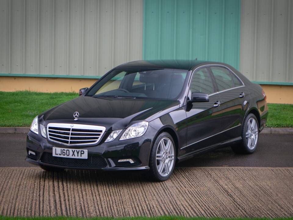 Bild 2/25 von Mercedes-Benz E 500 (2010)