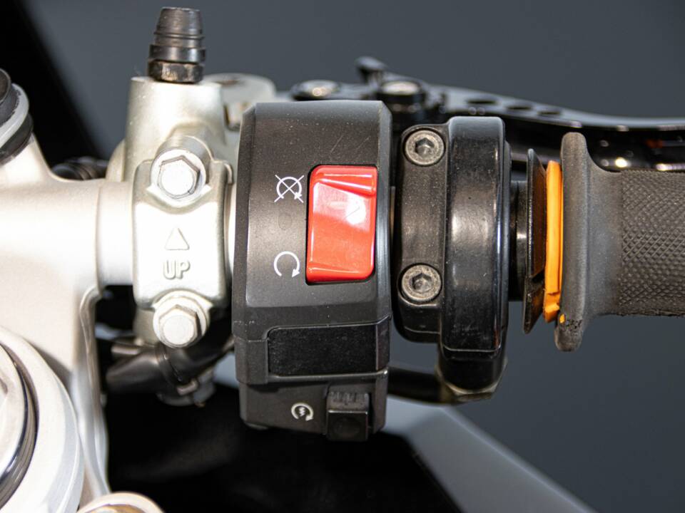 Bild 15/50 von KTM DUMMY (2011)