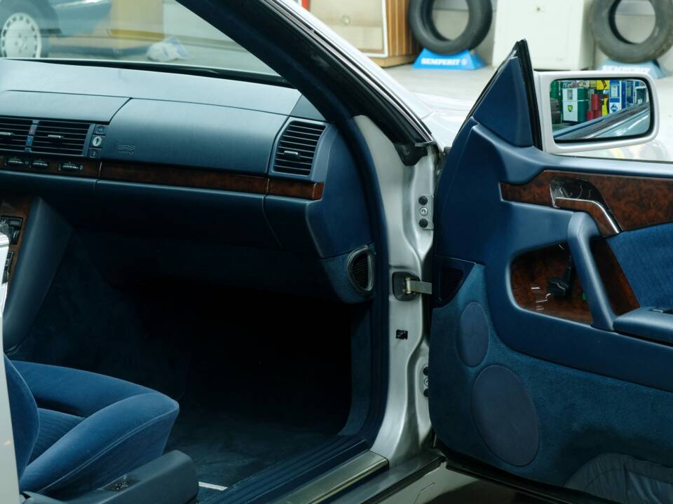 Bild 27/50 von Mercedes-Benz S 500 Coupé (1993)