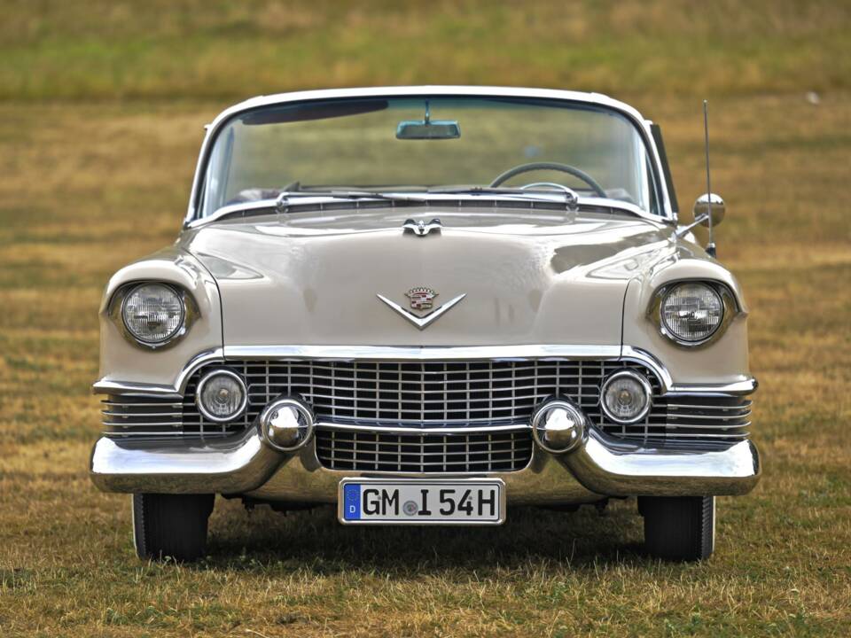 Bild 4/50 von Cadillac 62 Convertible (1954)