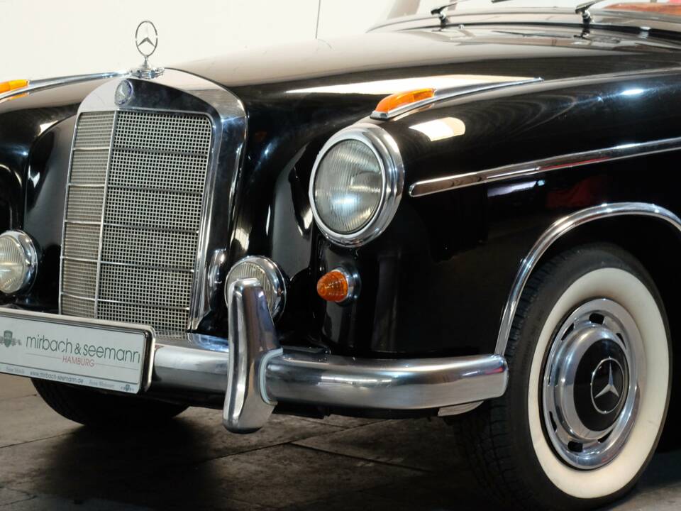 Image 20/30 of Mercedes-Benz 220 S Cabriolet (1957)