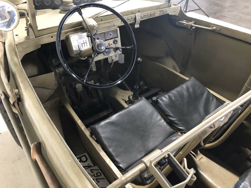 Imagen 4/28 de Volkswagen Schwimmwagen (1944)
