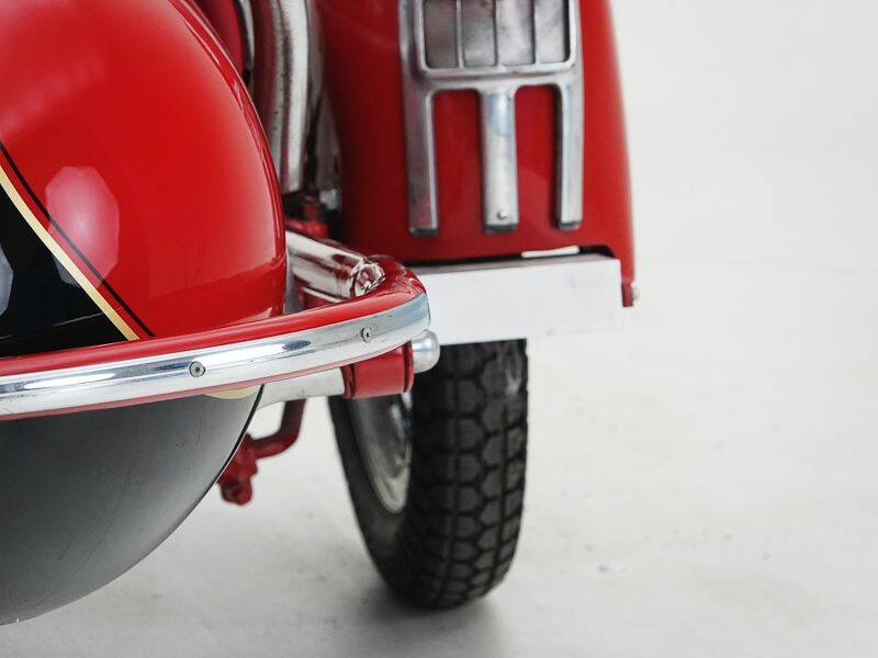Image 15/15 de Moto Guzzi DUMMY (1953)