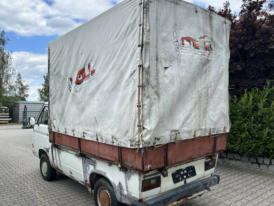 Bild 10/51 von Volkswagen T3 Pritsche D 1.7 (1988)