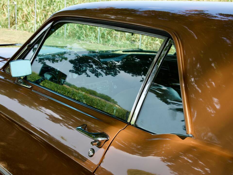 Afbeelding 30/58 van Ford Mustang 289 (1967)