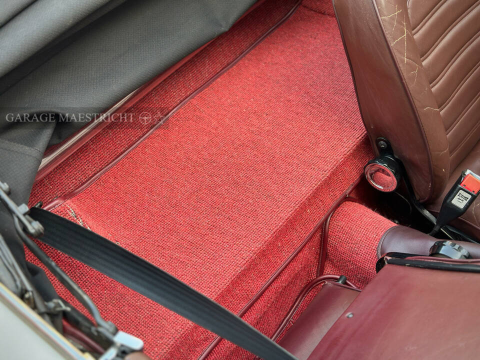 Imagen 18/98 de Alfa Romeo 2000 Spider Veloce (1981)