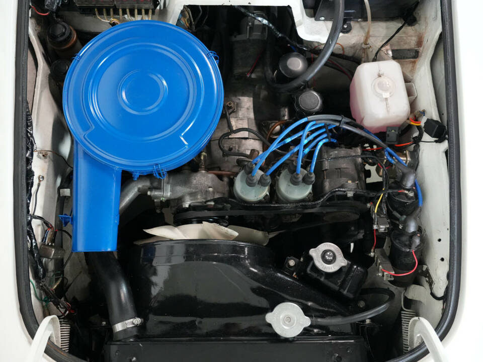 Image 10/32 of Mazda 110 S Cosmo Sport (1968)