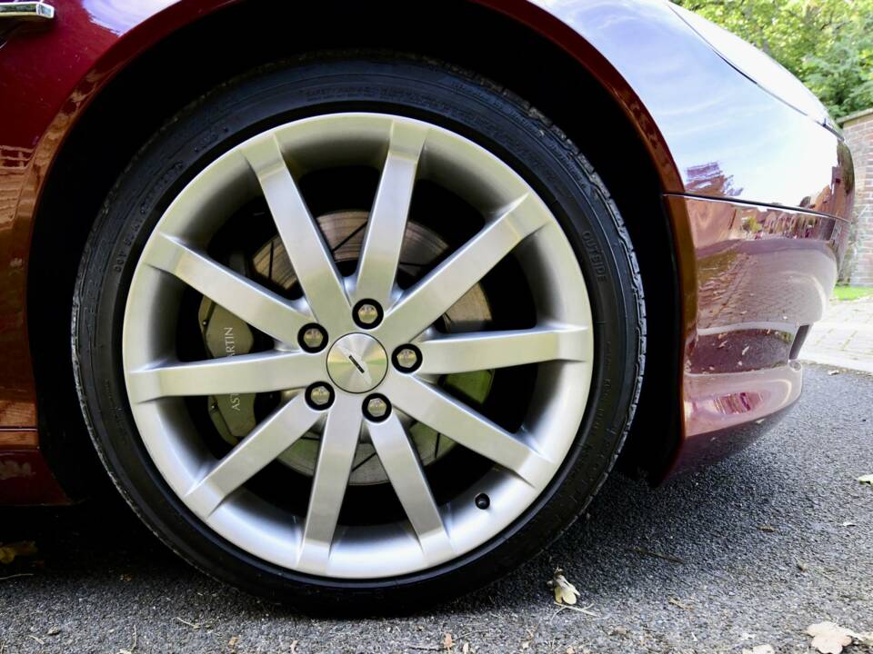 Bild 50/50 von Aston Martin DB 9 (2005)
