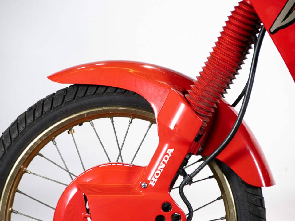 Bild 21/50 von Honda NX 650 Dominator (1990)