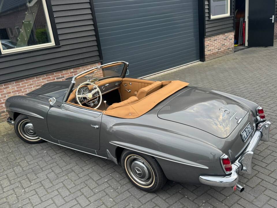 Image 16/24 de Mercedes-Benz 190 SL (1961)