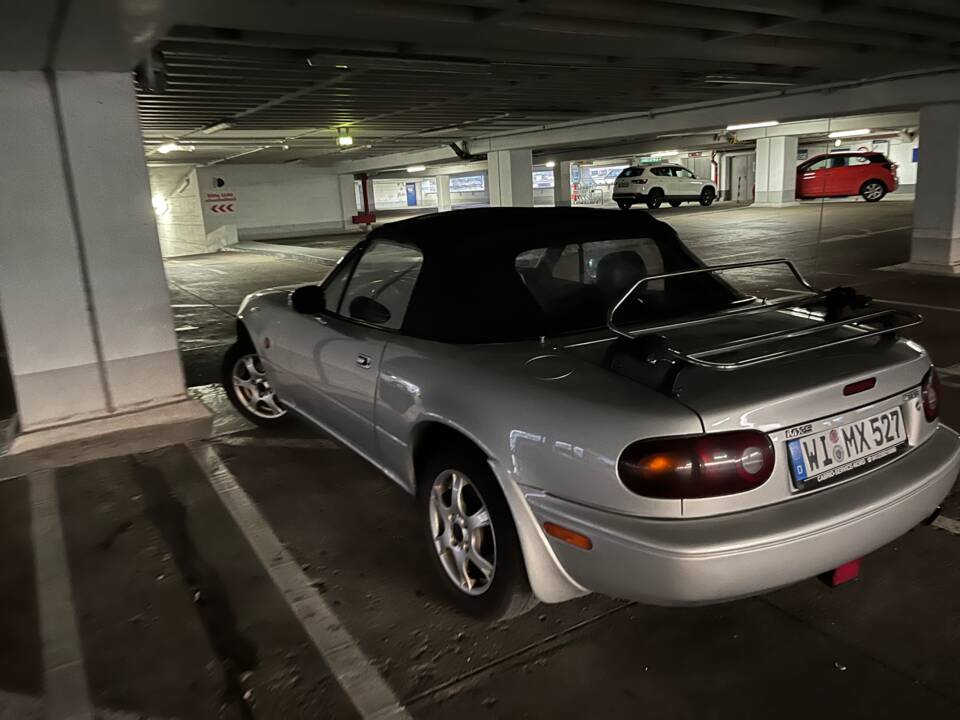 Image 4/17 of Mazda MX-5 1.6 (1996)