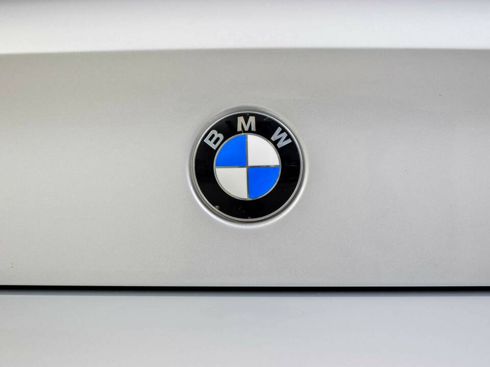 Bild 33/50 von BMW Z3 2.0 (2000)