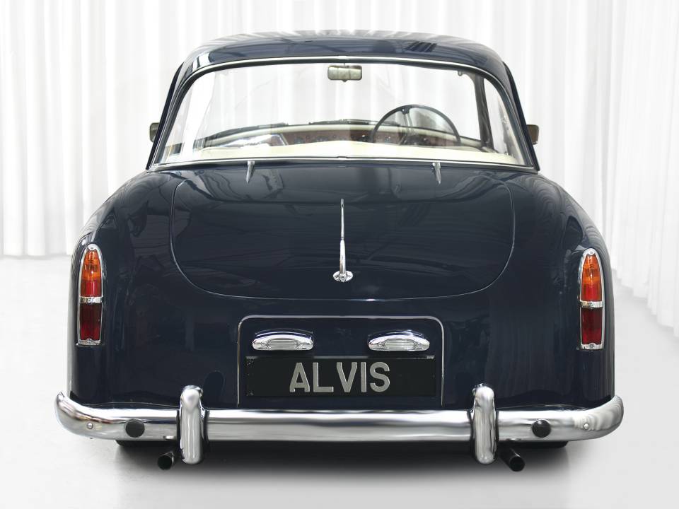 Image 4/10 of Alvis TD 21 (1959)