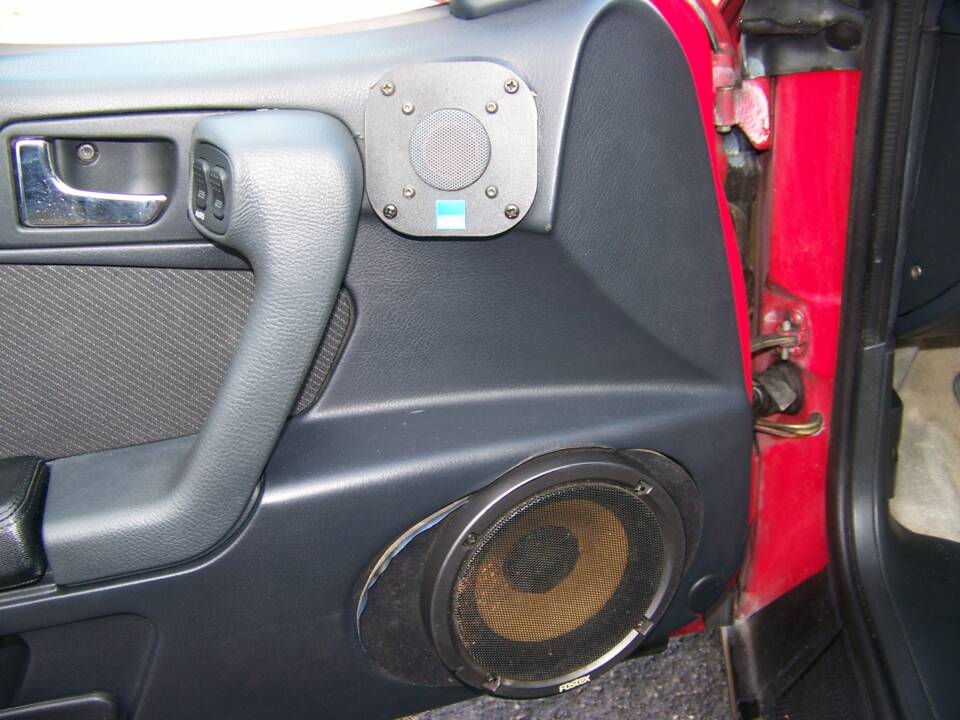 Immagine 11/15 di Alfa Romeo GTV 2.0 Twin Spark (1996)