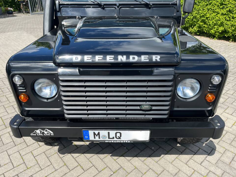 Image 4/93 of Land Rover Defender 110 (2014)