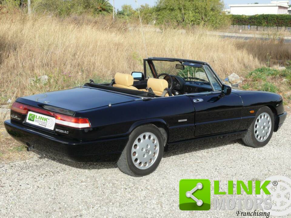 Imagen 5/10 de Alfa Romeo 2.0 Spider (1991)