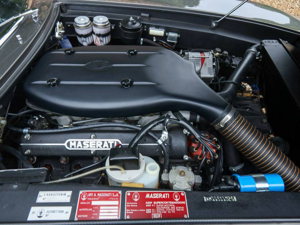 Image 26/50 of Maserati Ghibli Spyder (1969)