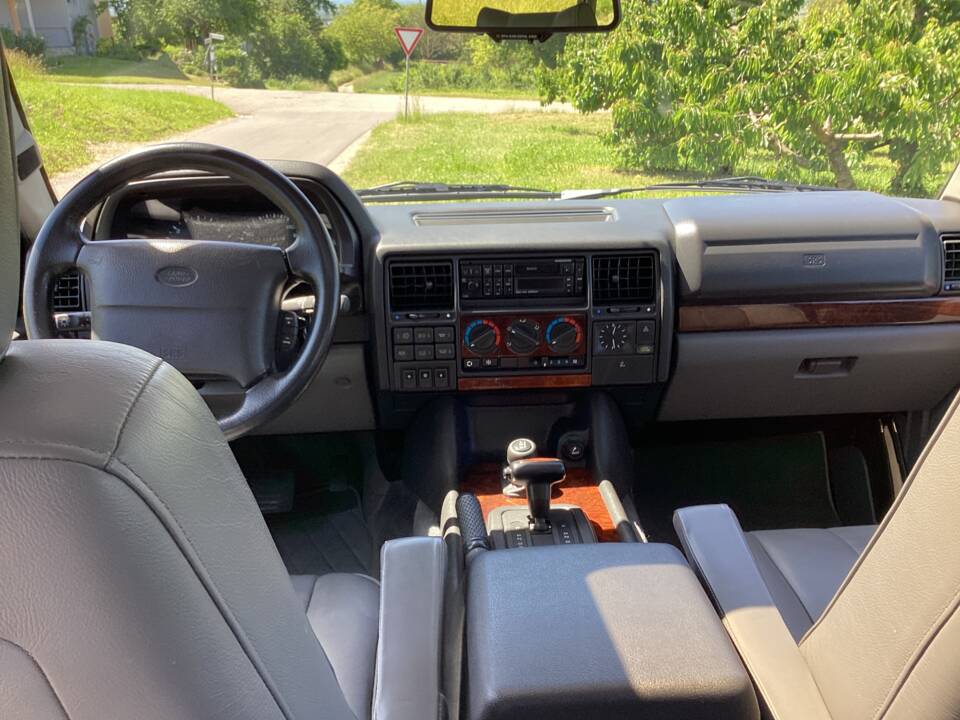 Image 31/53 of Land Rover Range Rover 4.2 LSE (1994)