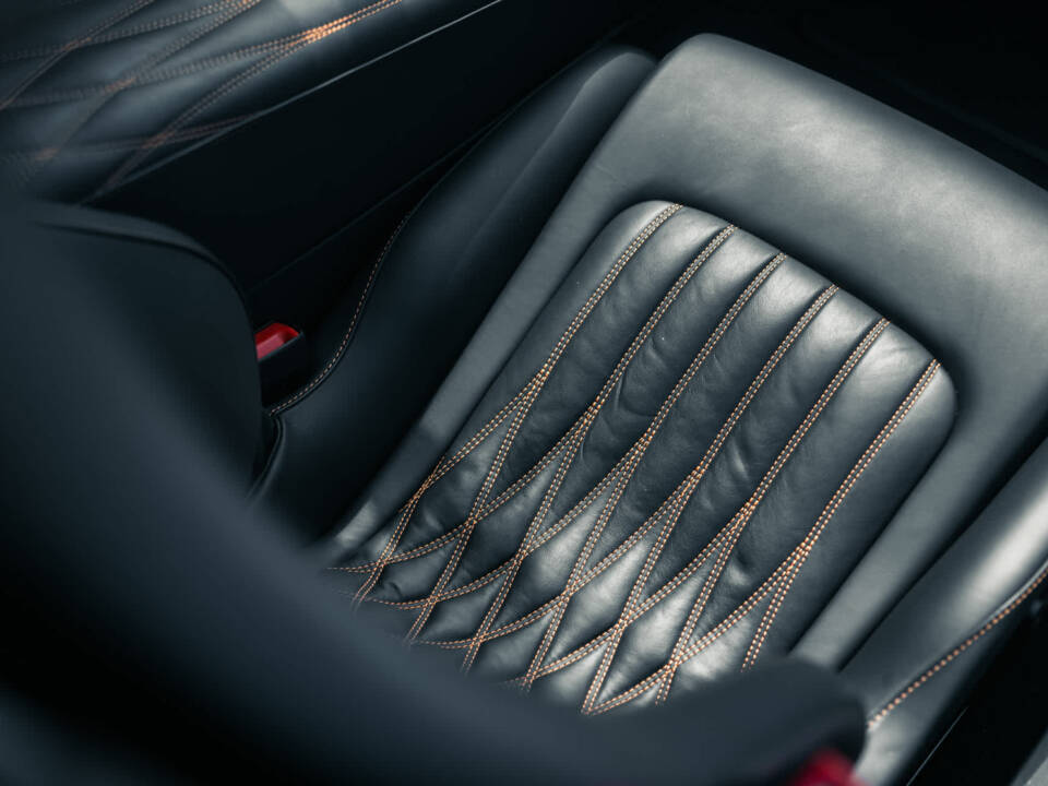 Bild 15/26 von Bugatti Veyron 16.4 Super Sport (2011)