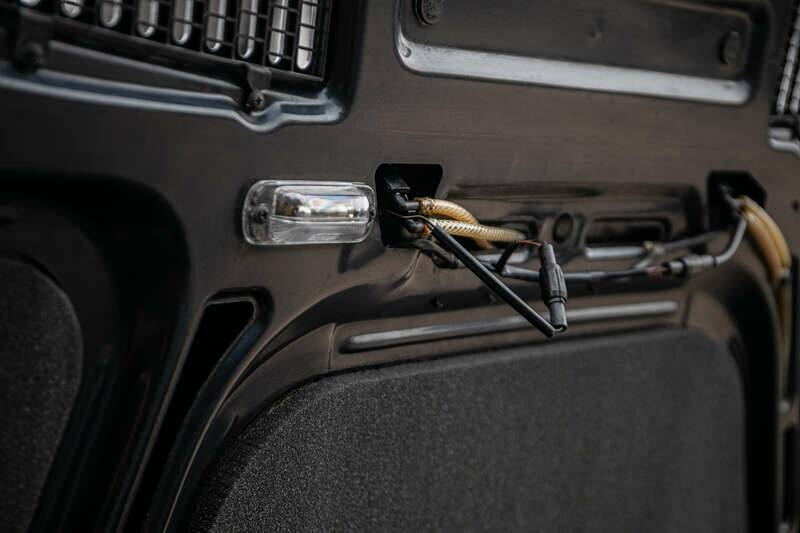 Bild 44/50 von BMW 635 CSi (1989)