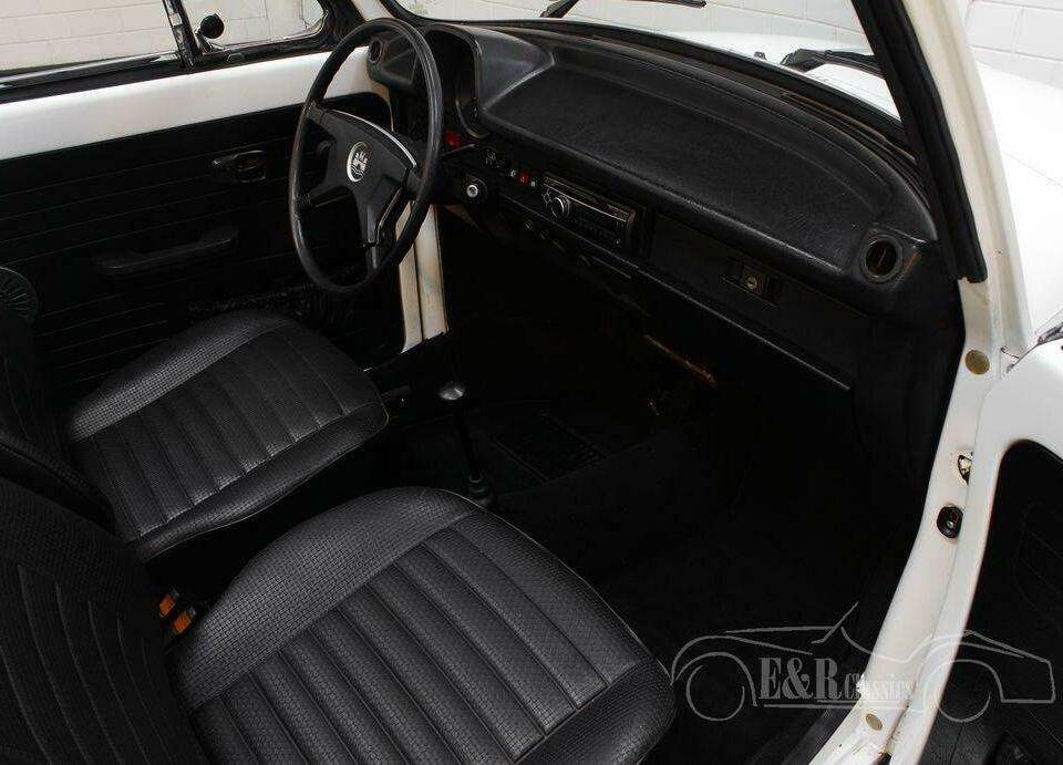 Bild 12/19 von Volkswagen Coccinelle 1303 (1979)