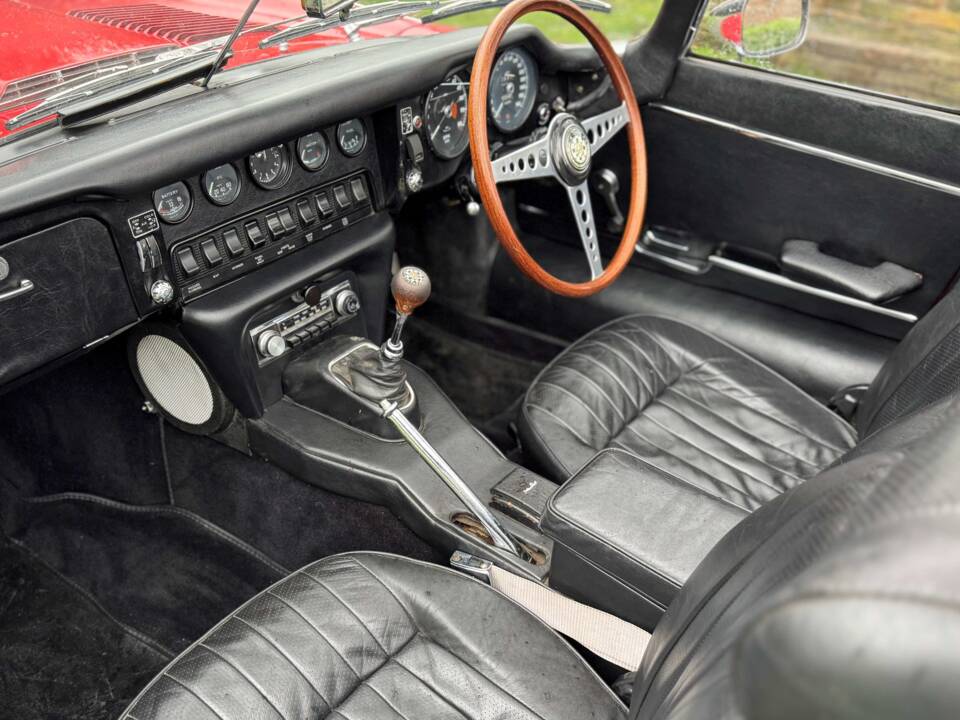 Immagine 5/9 di Jaguar E-Type (1969)