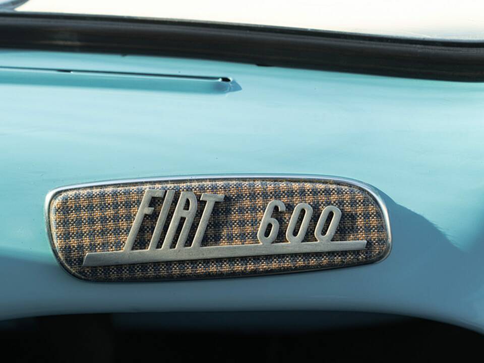 Image 32/49 of FIAT 600 (1957)